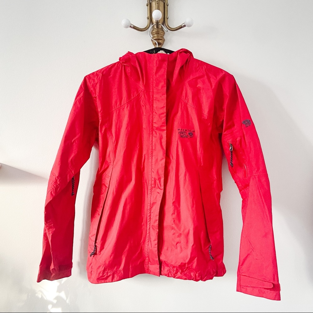 Red Wind Breaker